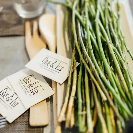 One&lux- Lagar Апартаменты