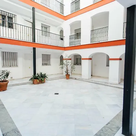 One & Lux- Lagar Seville
